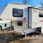 2005 Lance MAX 98101