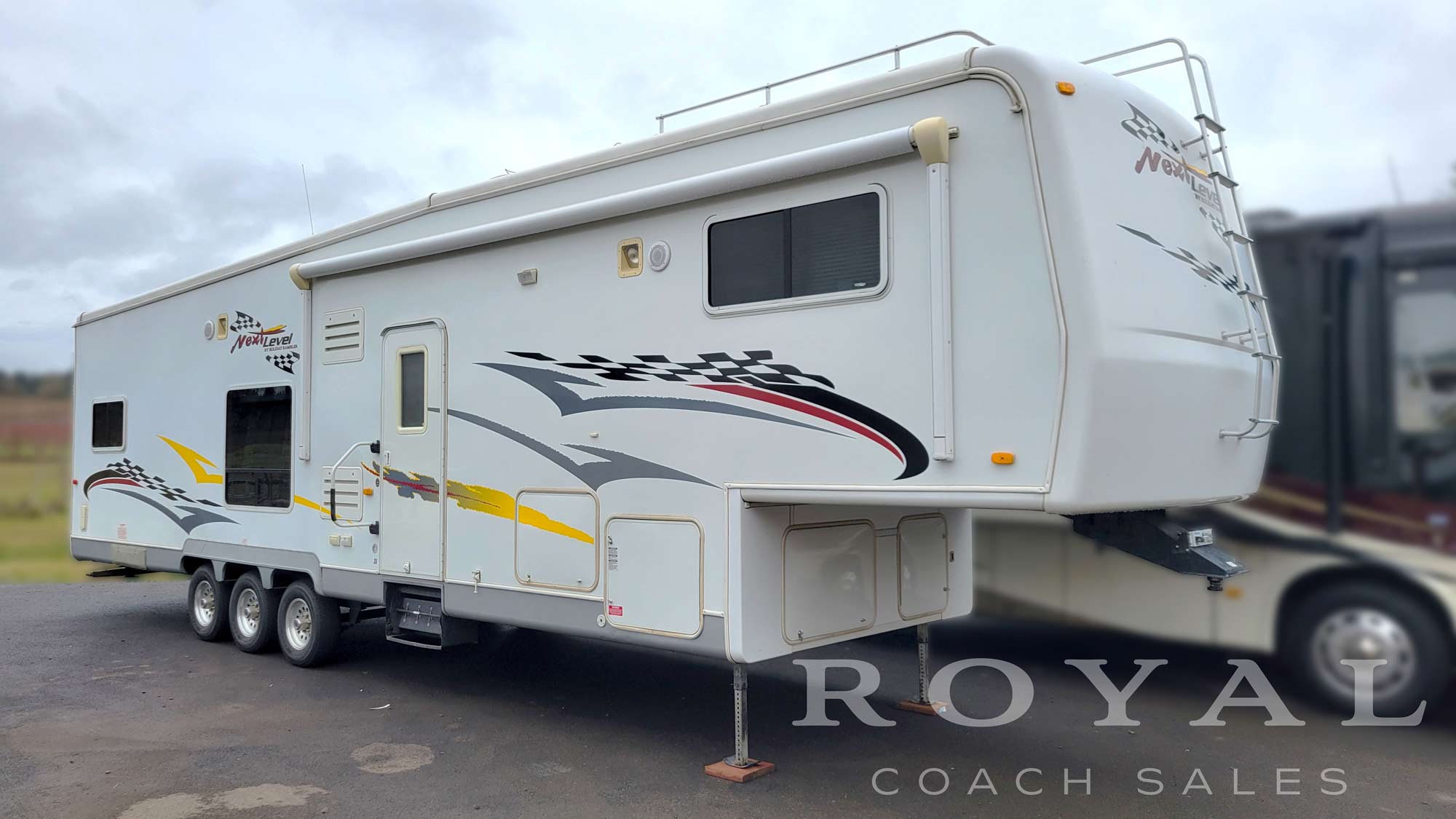 2008 Holiday Rambler Next Level 35SKS01
