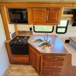 2018 Winnebago SUNSTAR 27PE 0010