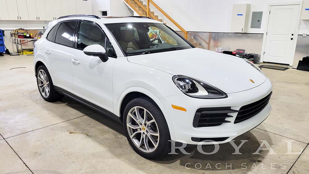 2021 Porsche CAYENNE SPORT
