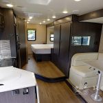 2018 Dynamax ISATA 4 SERIES 25FW