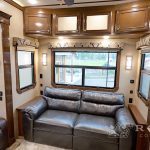 1U129B WEB 09