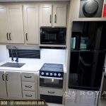 1162 WEB 008